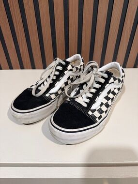 Vans Checkerboard Low Top Platform Sneakers